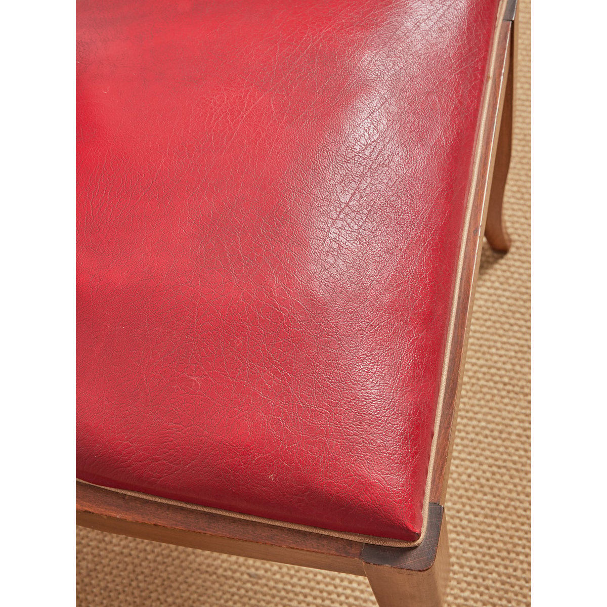 Lot de 6 chaises en skaï Alma N°1080 - Bon état rouge, DEBONGOUT