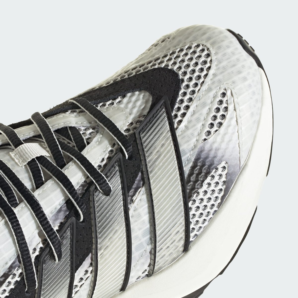 Chaussure Lightblaze Chaussure Lightblaze off white / off white / core black, ADIDAS SPORTSWEAR