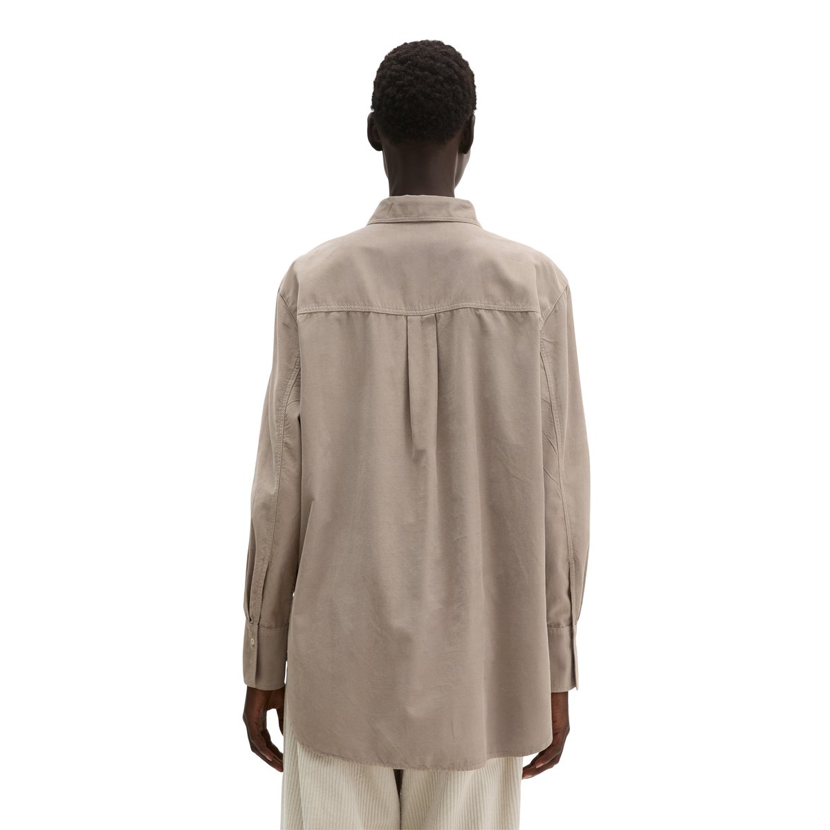 Chemisier oversize à manches longues en velours côtelé fin en coton biologique beige, MARC O'POLO