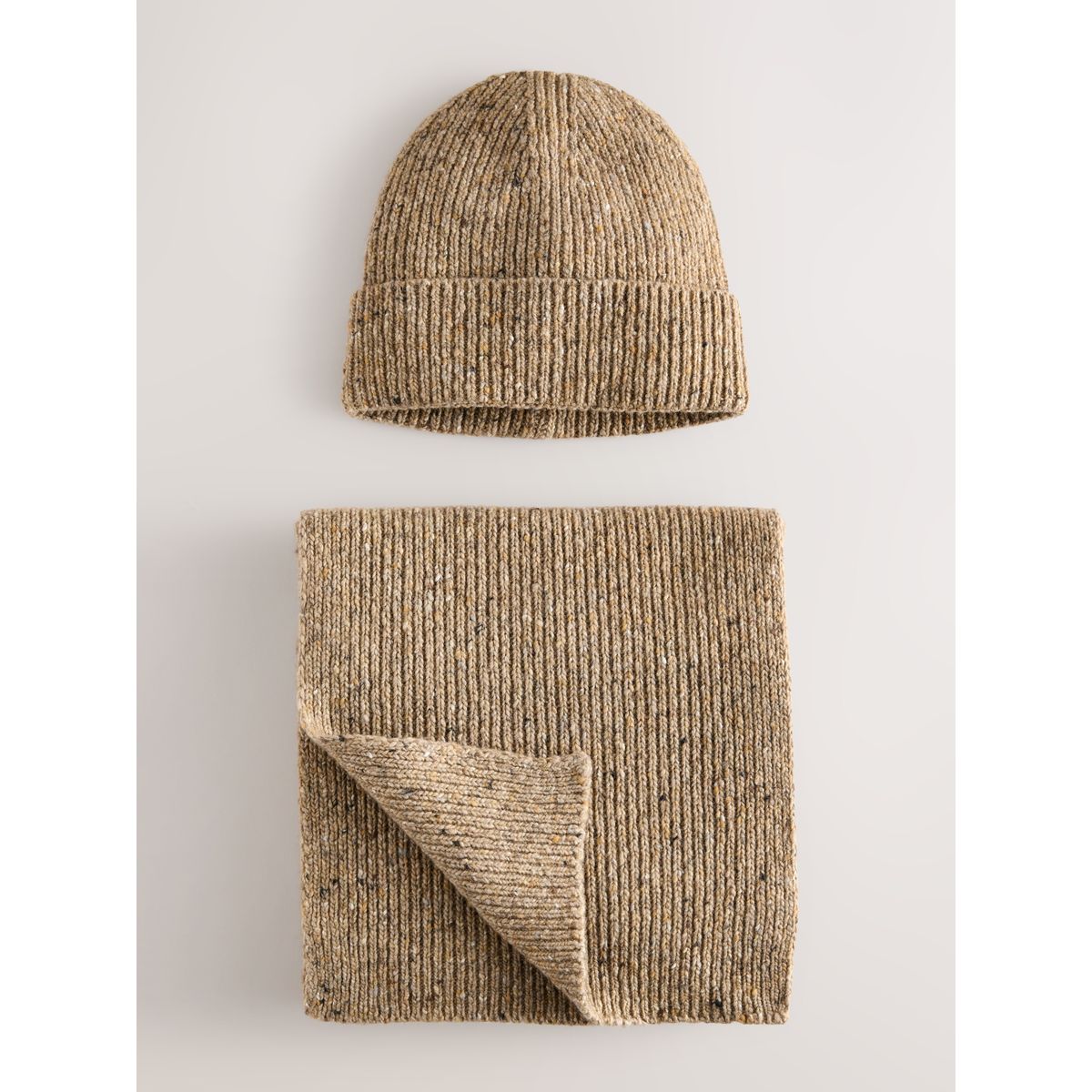 Écharpe et bonnet assortis marron/naturel, NEXT