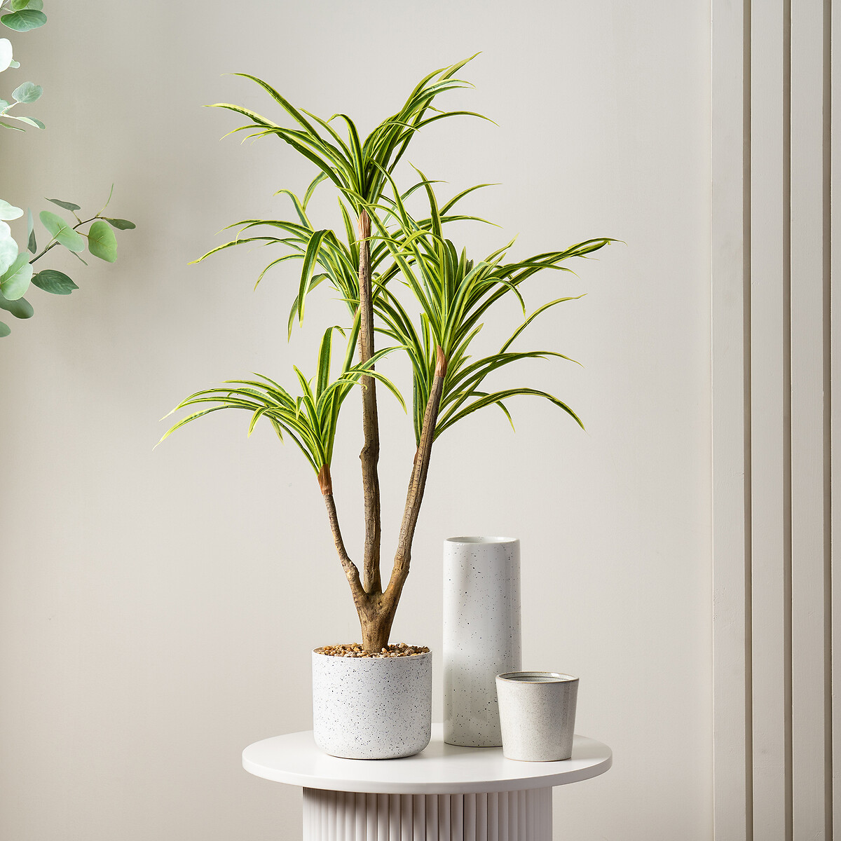 90cm Artificial Real Touch Yucca in Speckled Plastic Pot green, SO'HOME