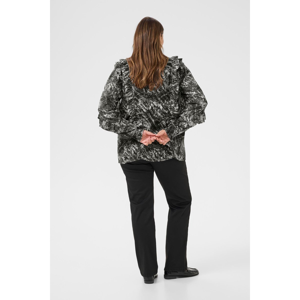 Blouse à manches longues noir/gris imprimé graphique, KAFFE CURVE