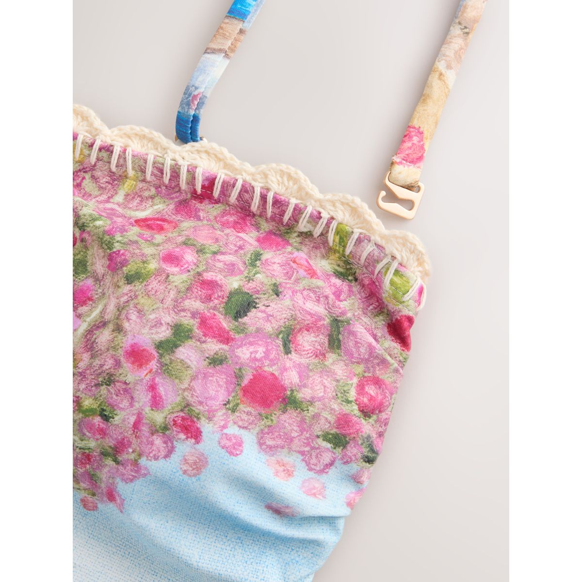 Maillot de bain bandeau à bord au crochet estampe panoramique de benjamin macgregor, NEXT