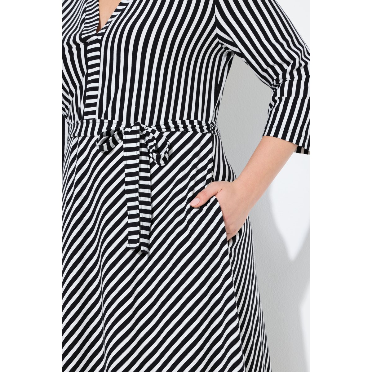 Robe midi à rayures noir, ULLA POPKEN