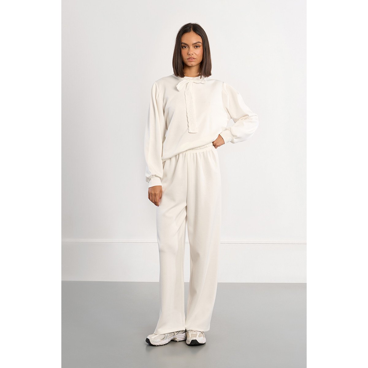 Sweat-shirt décontracté avec col nouable offwhite, LILI SIDONIO