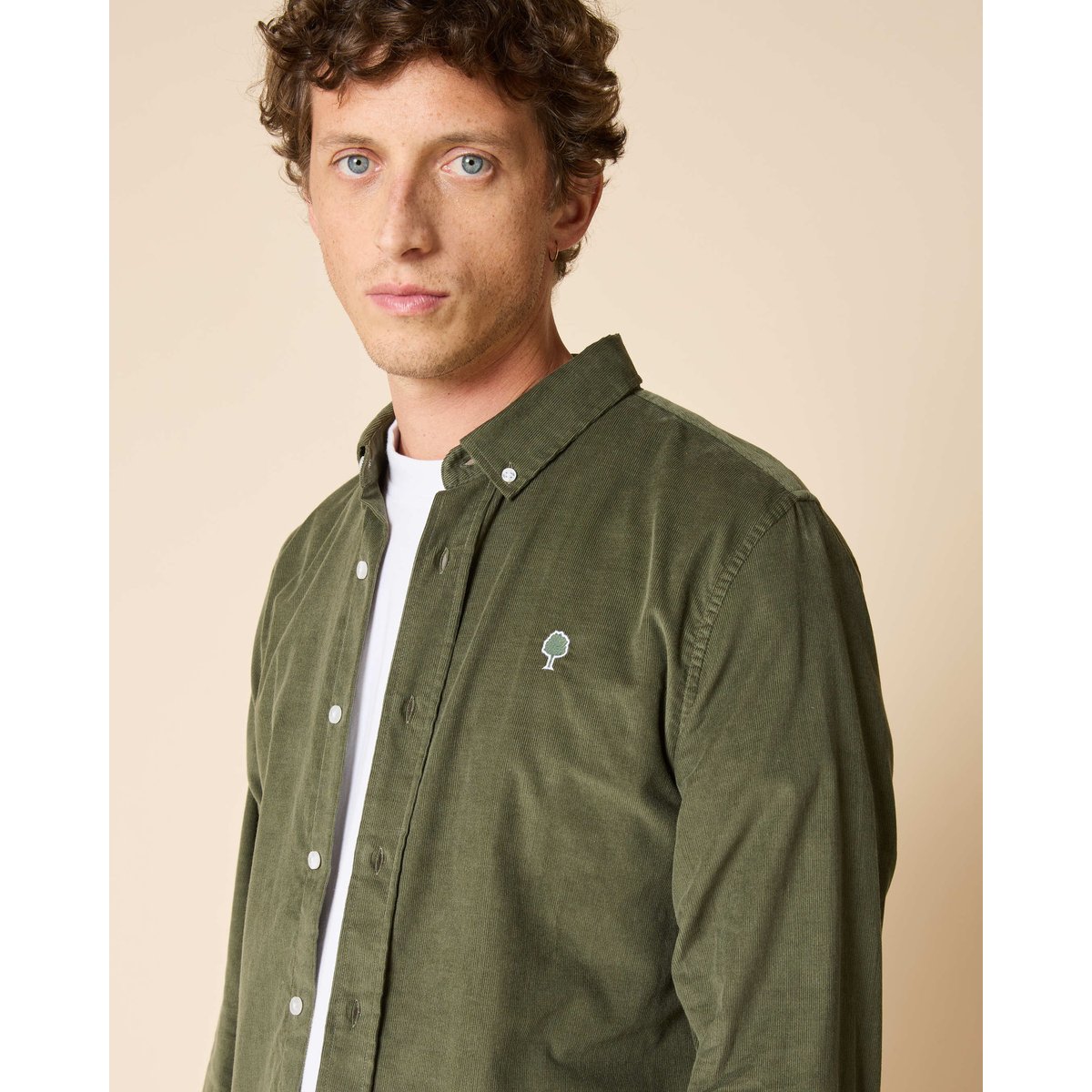 Chemise en velours côtelé kaki, FAGUO