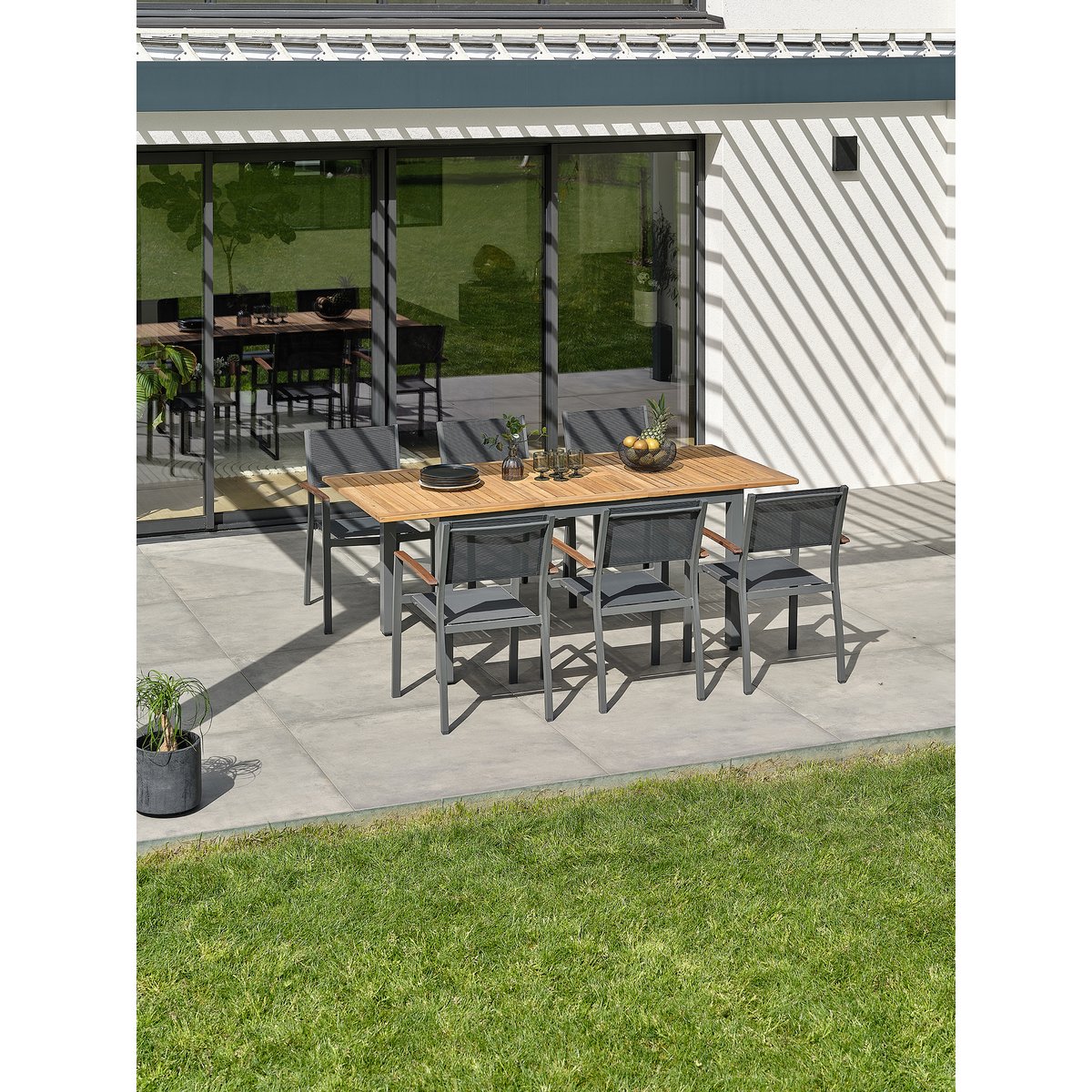 Ensemble repas de jardin 6 places alu et acacia ORSINO gris anthracite, REMARQUABLE