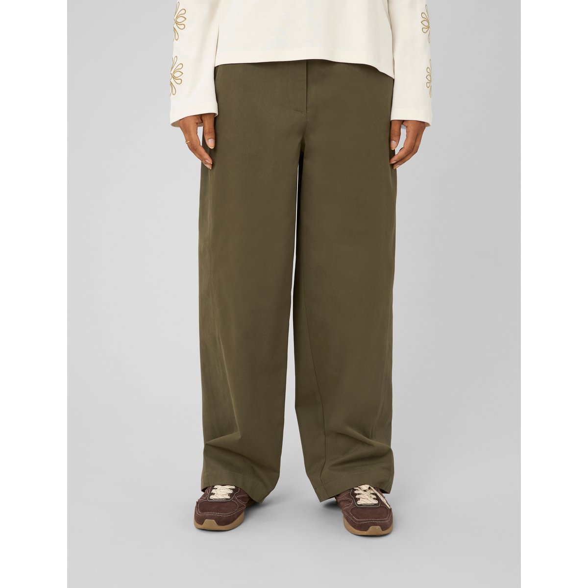 Pantalon chino balloon vert kaki, BZB