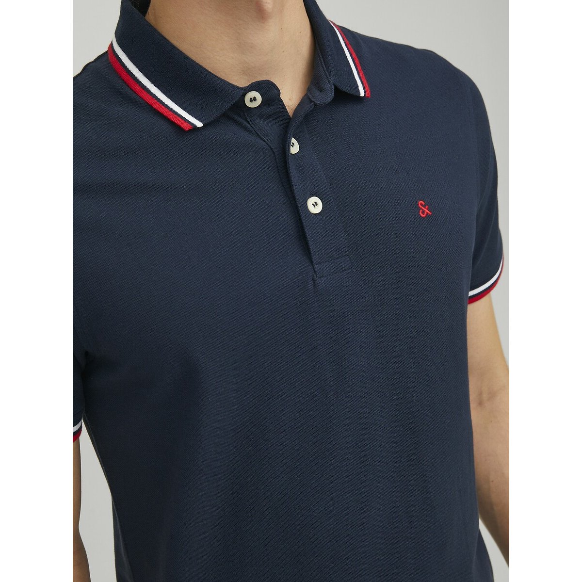 Polo de mangas curtas, em malha piqué marinho, JACK & JONES