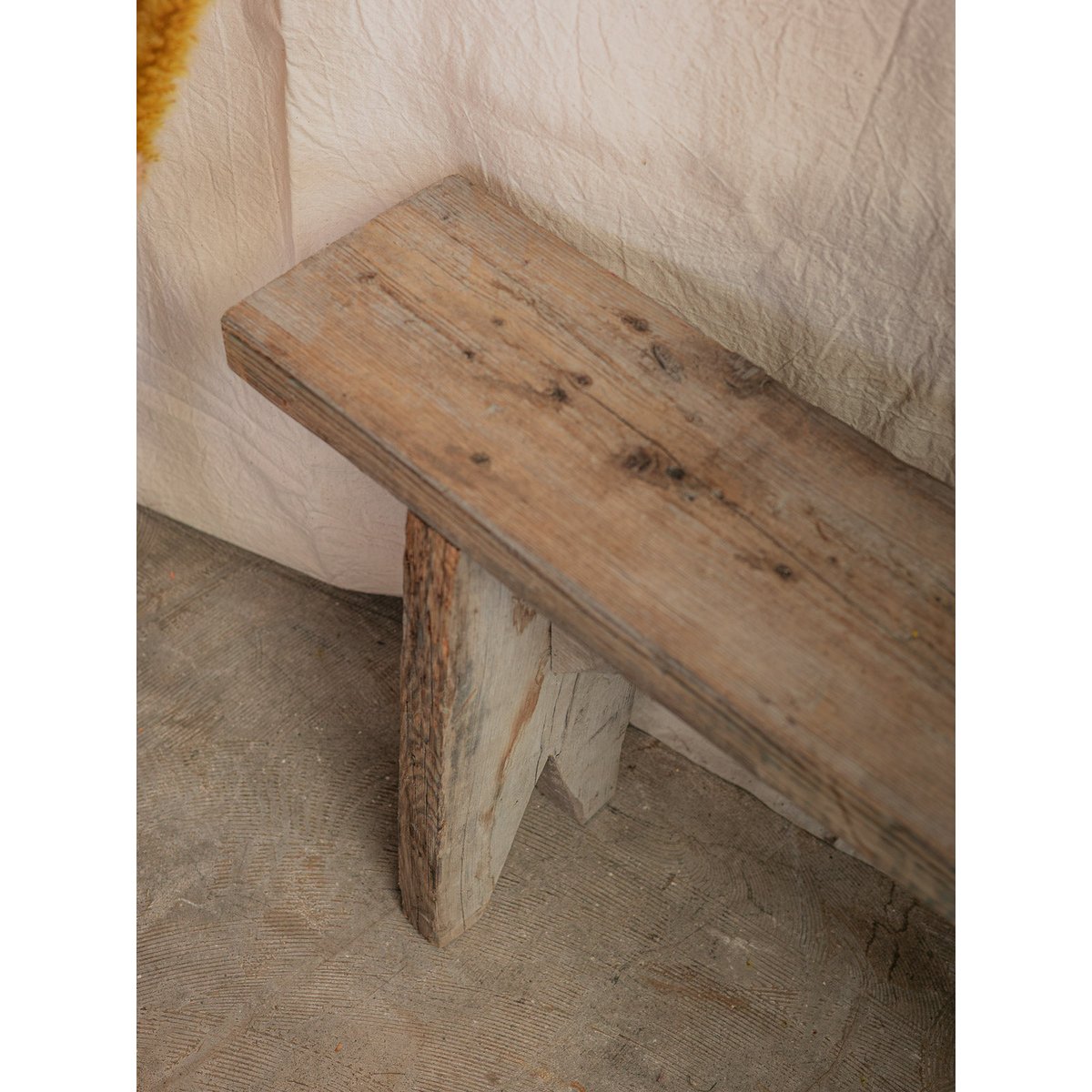 Banc de ferme en bois brut blanchi Antoine N°505 - Bon état bois clair, DEBONGOUT