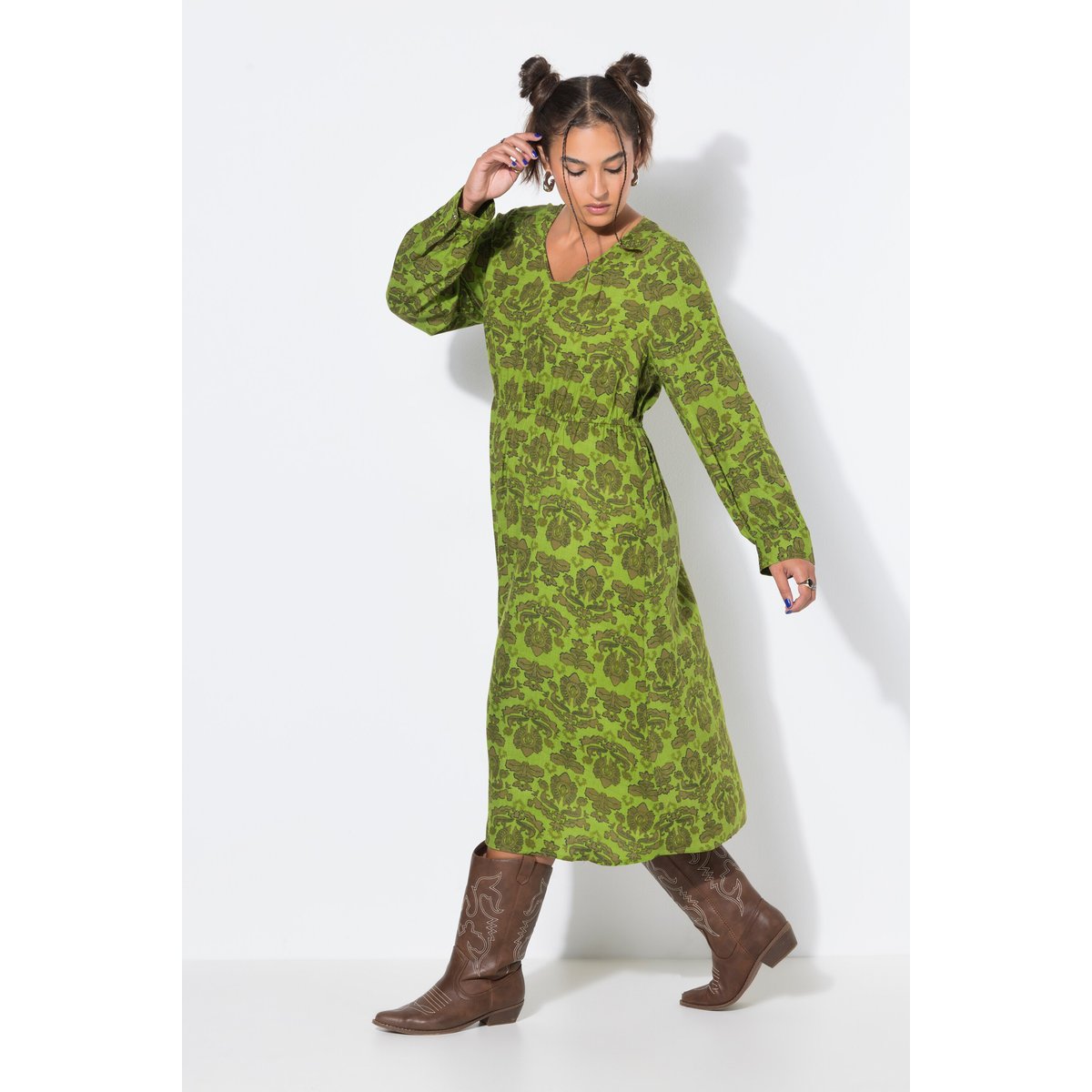 Robe midi, coupe évasée. Ruban élastique petit pois, STUDIO UNTOLD