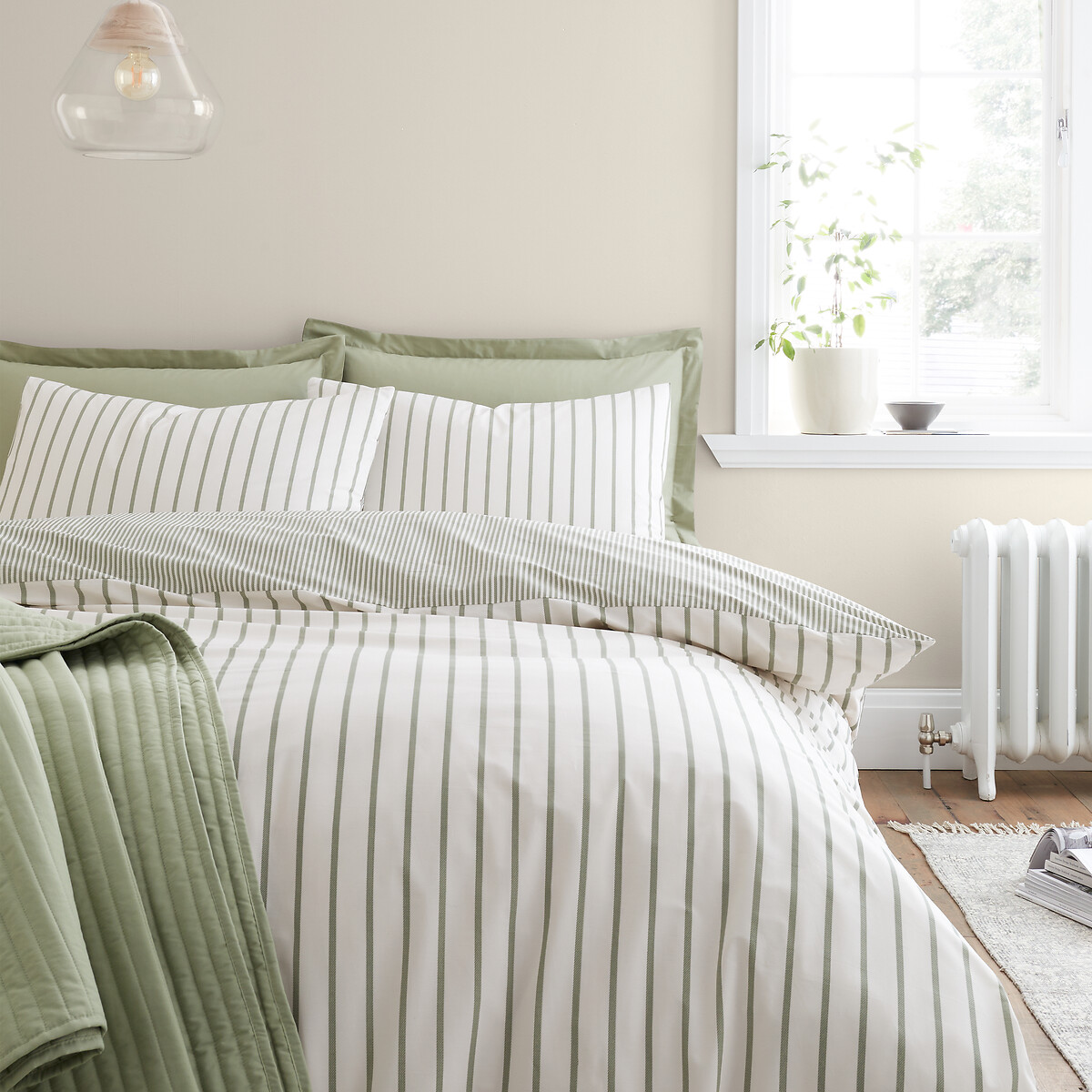 Hampton Stripe 200 Thread Count Cotton Reversible Duvet Cover and Pillowcase S dark green/light green, BIANCA FINE LINENS