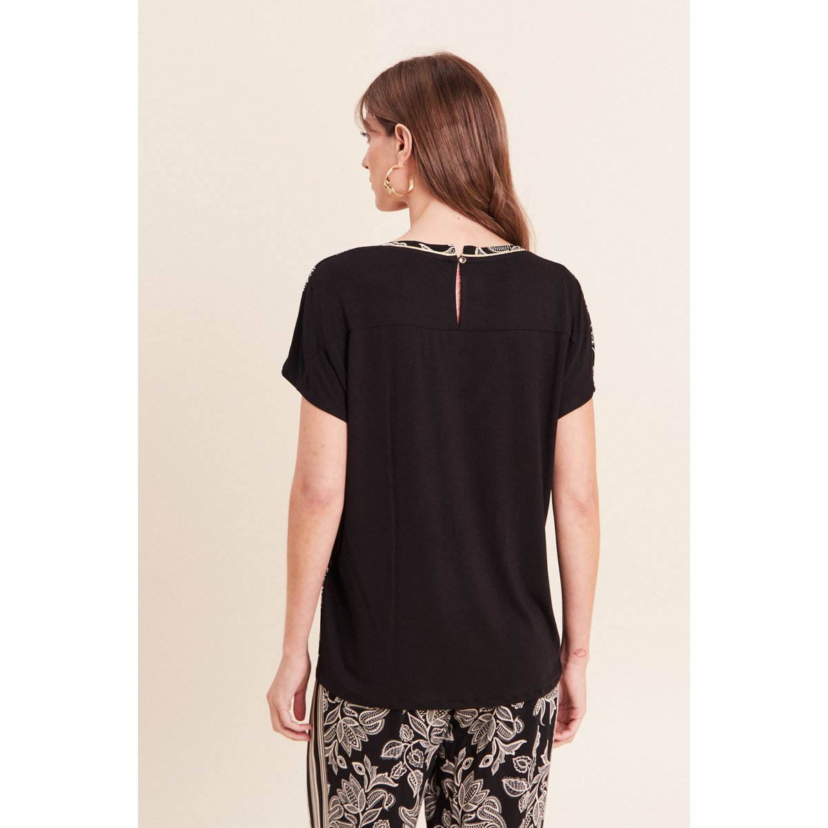 Blouse col v manches courtes noir, BREAL