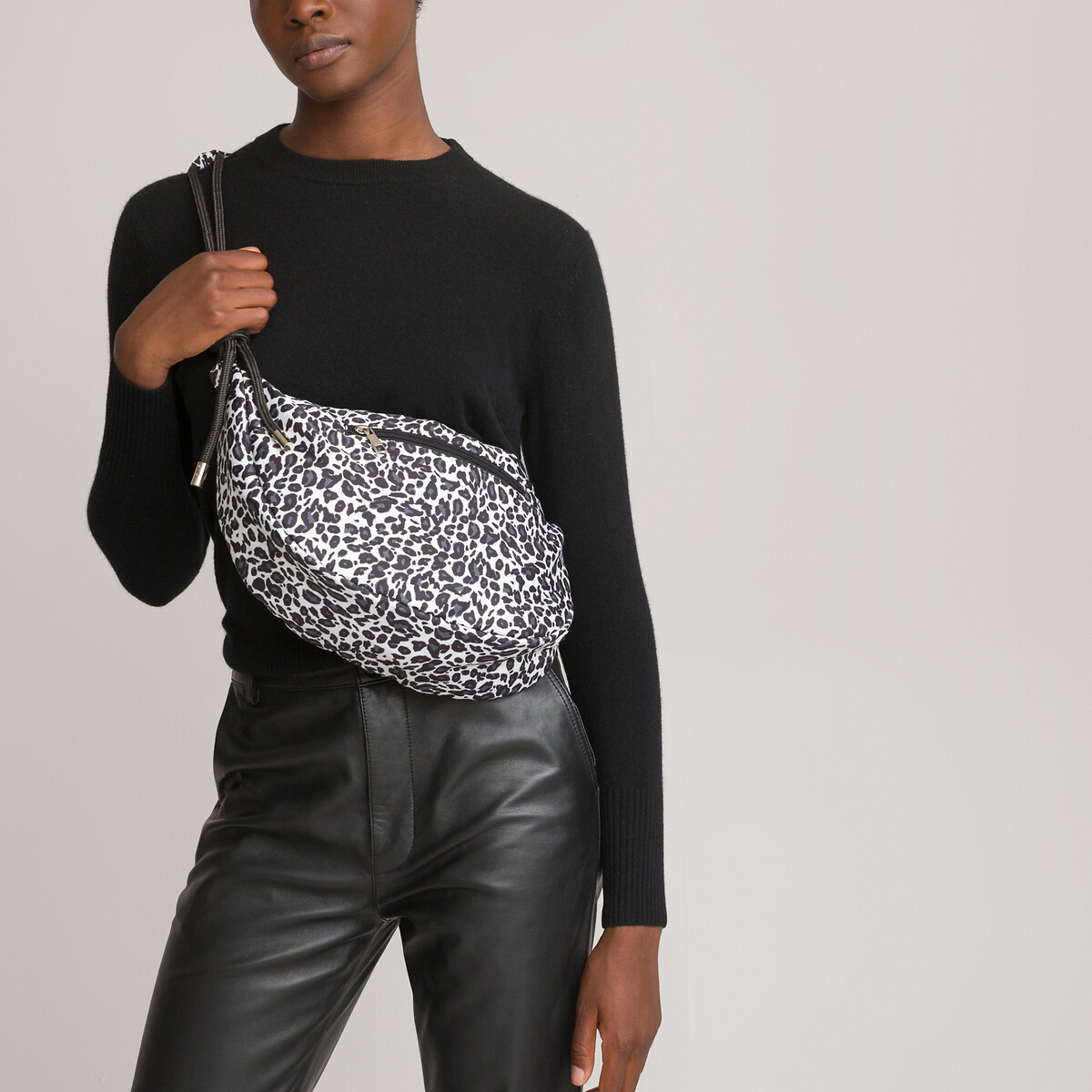 The fanny pack the fashionable accessory that nobody saw coming back La Redoute
