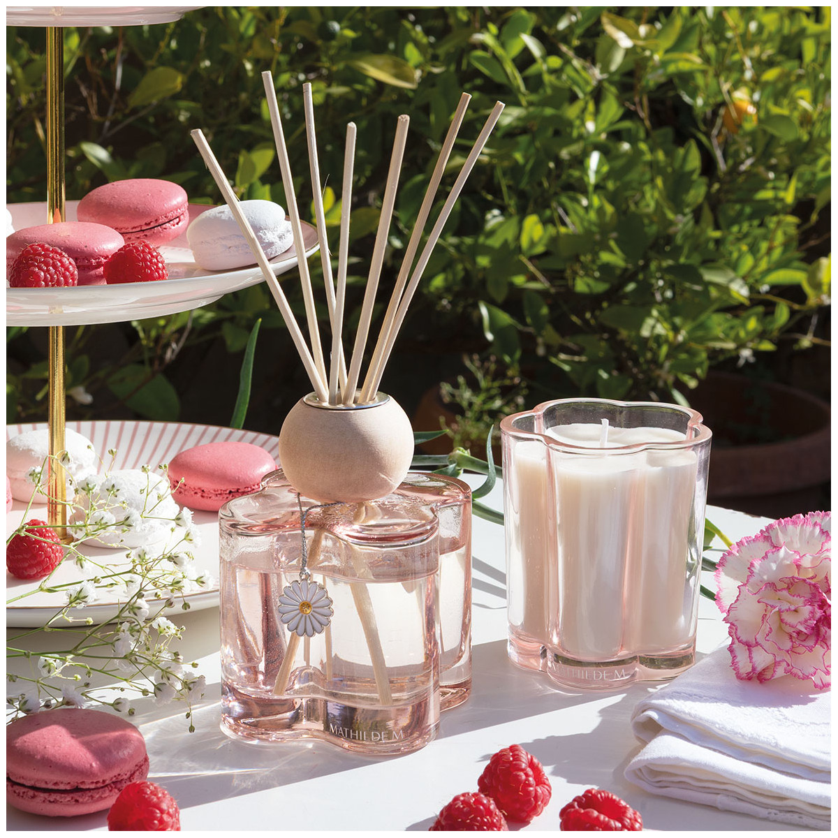 Bougie parfumée Gourmandises d'Été - PETITE MADELEINE rose, MATHILDE M