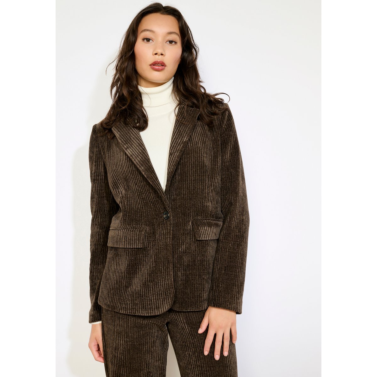 Veste en velours côtelé brun fonce chocolate, LOLALIZA