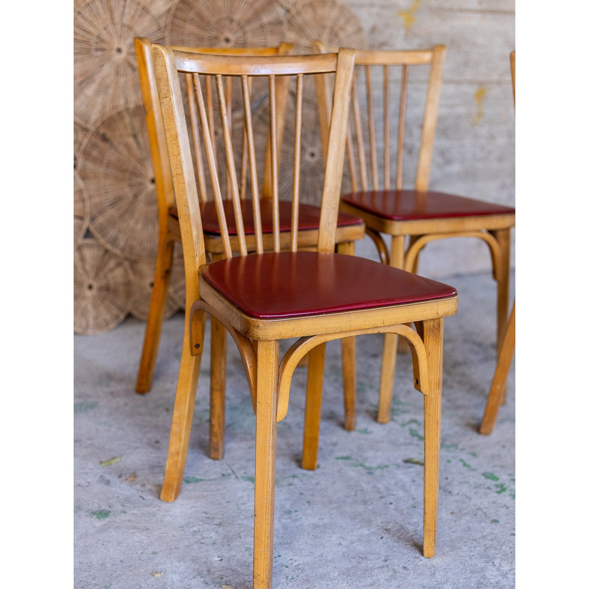 Paire de chaises Baumann Alma N°1981 - Bon état bois clair, DEBONGOUT