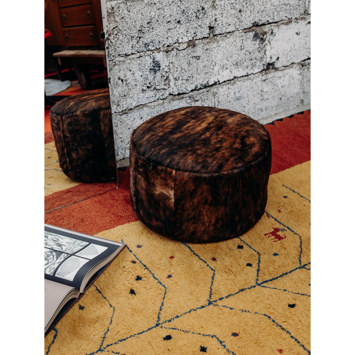 Pouf ottoman Jean-Philippe N°10 - Bon état marron, DEBONGOUT