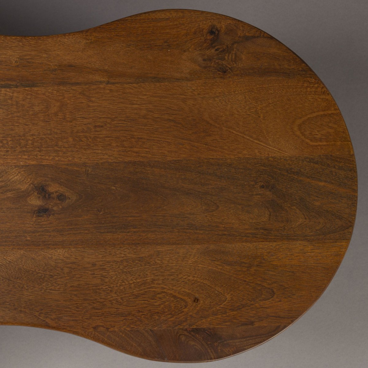 Table basse organique en bois 110x60cm- TILON bois foncé, DUTCHBONE