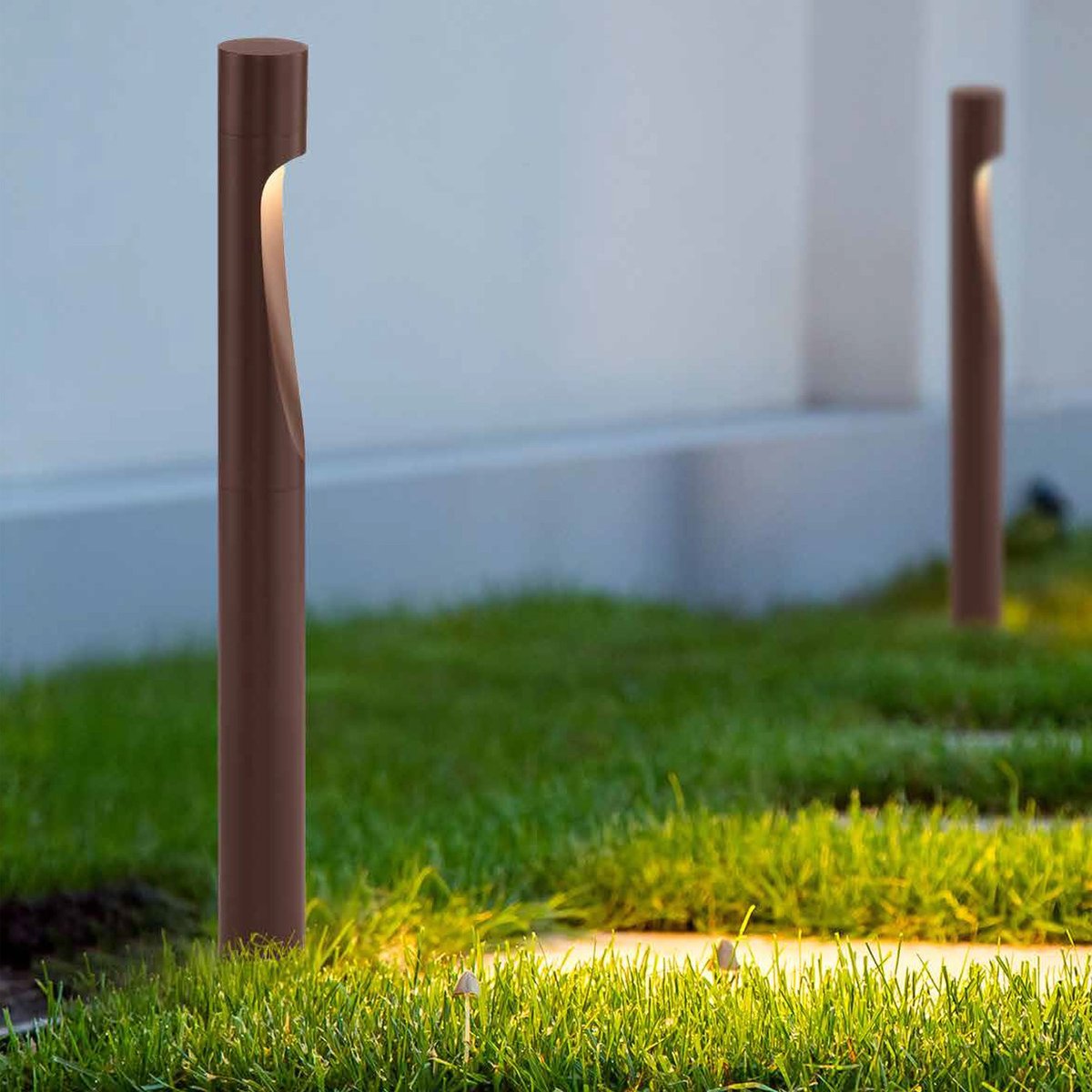 Borne et potelet de jardin en métal, ARAN marron, MANTRA