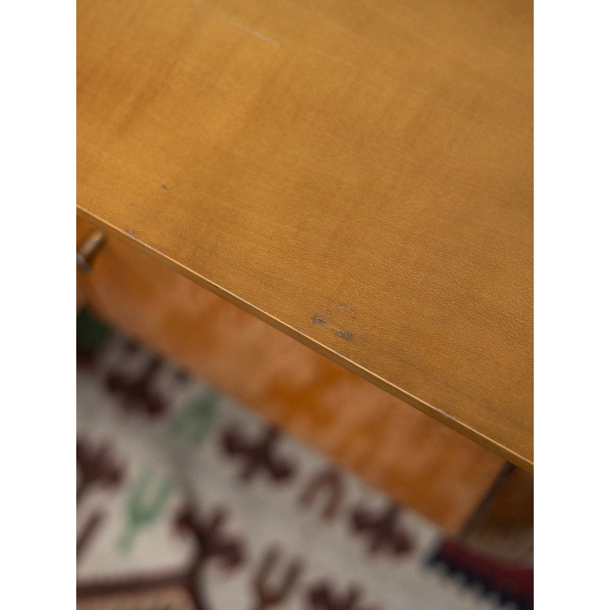 Enfilade bois clair laqué Margaret N°490 - Bon état bois clair, DEBONGOUT