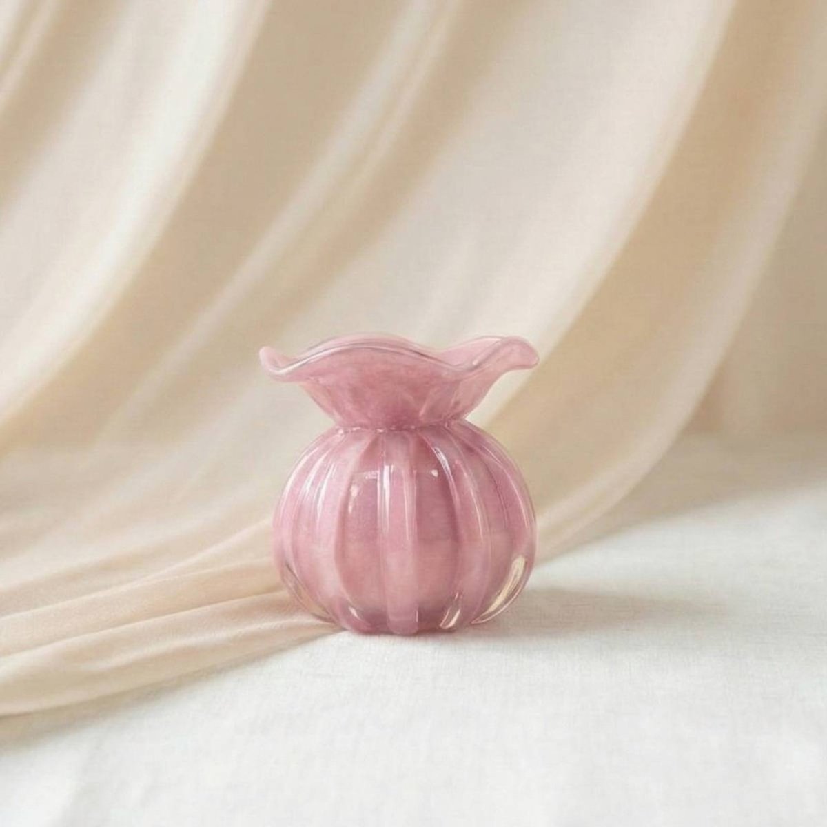 Vase boule plissé en verre, H11cm rose, DECOSTAR