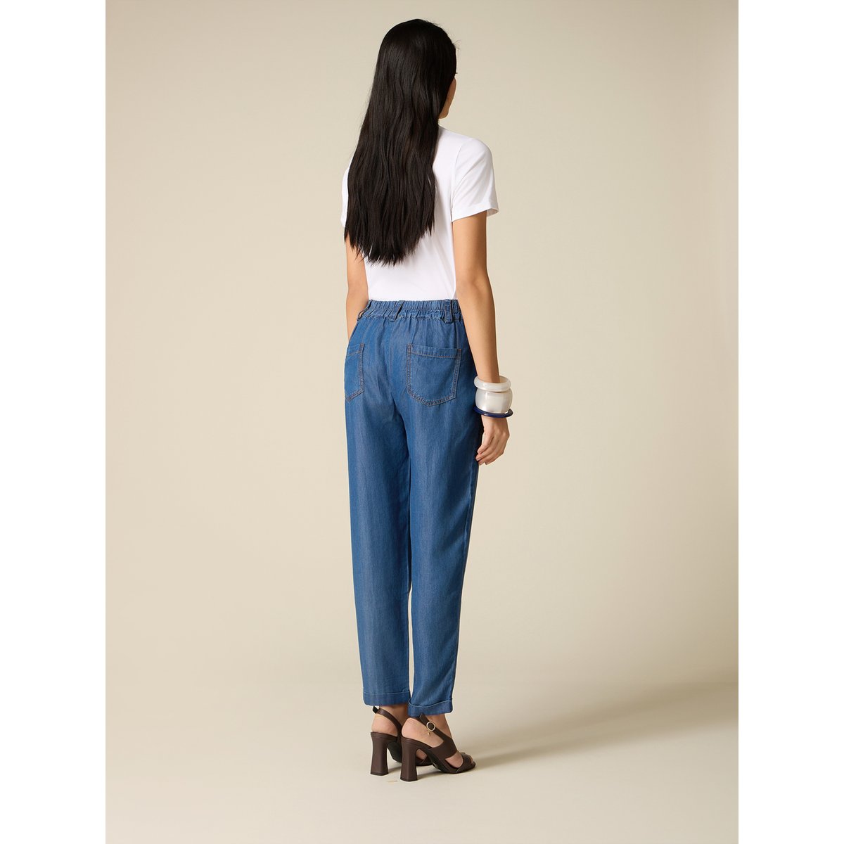 Joggers bleu, OLTRE