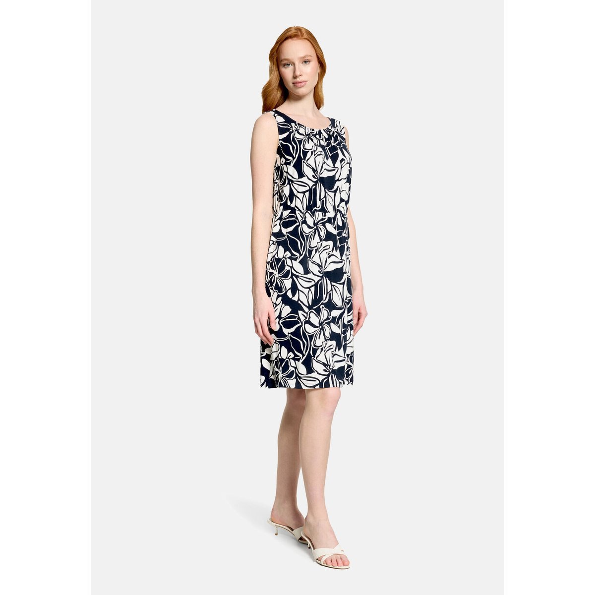 Robe d'été à encolure ronde bleu/blanc, BETTY BARCLAY