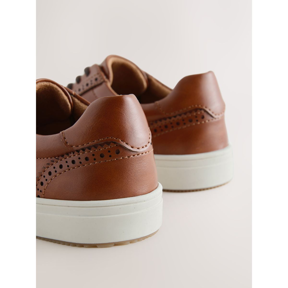Chaussures richelieu à lacets marron fauve, NEXT
