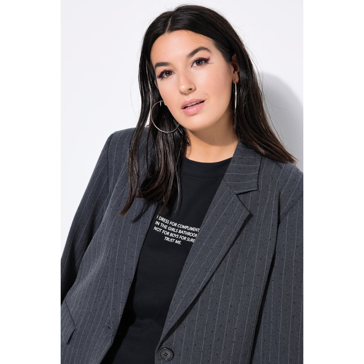 Blazer oversize à fines rayures gris asphalte, STUDIO UNTOLD