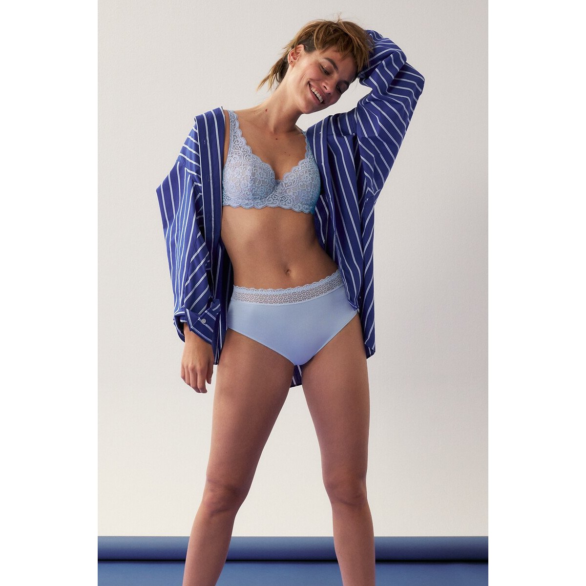 Amourette Padded Bra steel blue, TRIUMPH