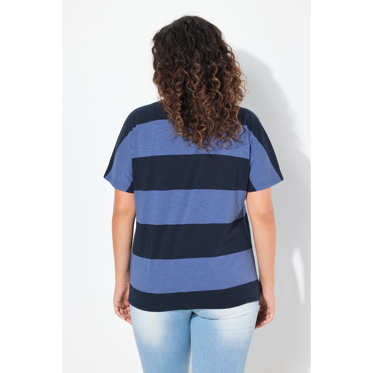 T-shirt à rayures. Encolure ronde marine, ULLA POPKEN