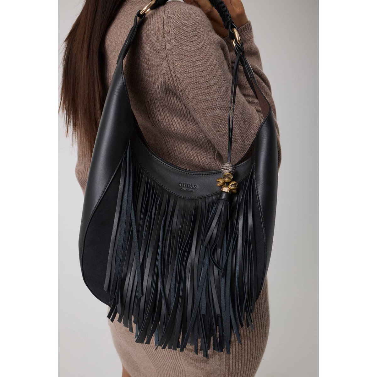 Sac Hobo Nina À Franges noir, GUESS