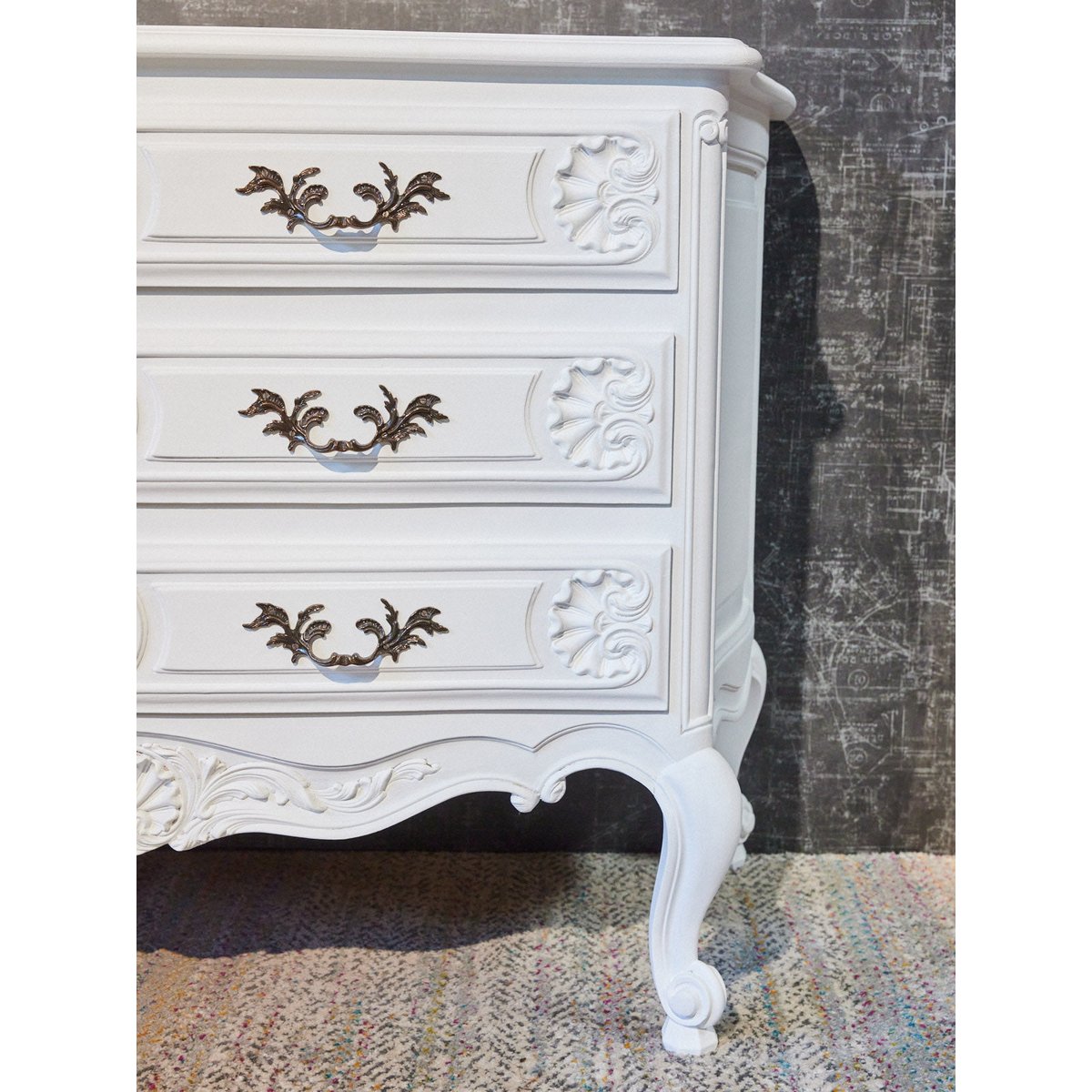 Commode en bois relooké style Louis XV Garance N°755 - Bon état blanc, DEBONGOUT