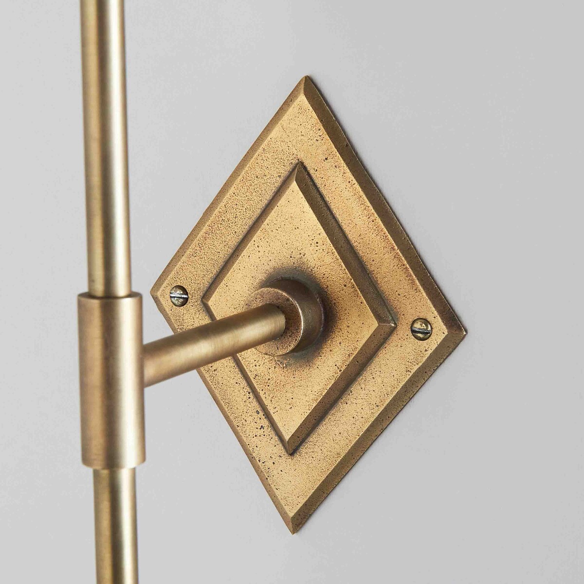 Dex Diamond Tall Wall Light with Backing Plate brass, ÉDITÉ