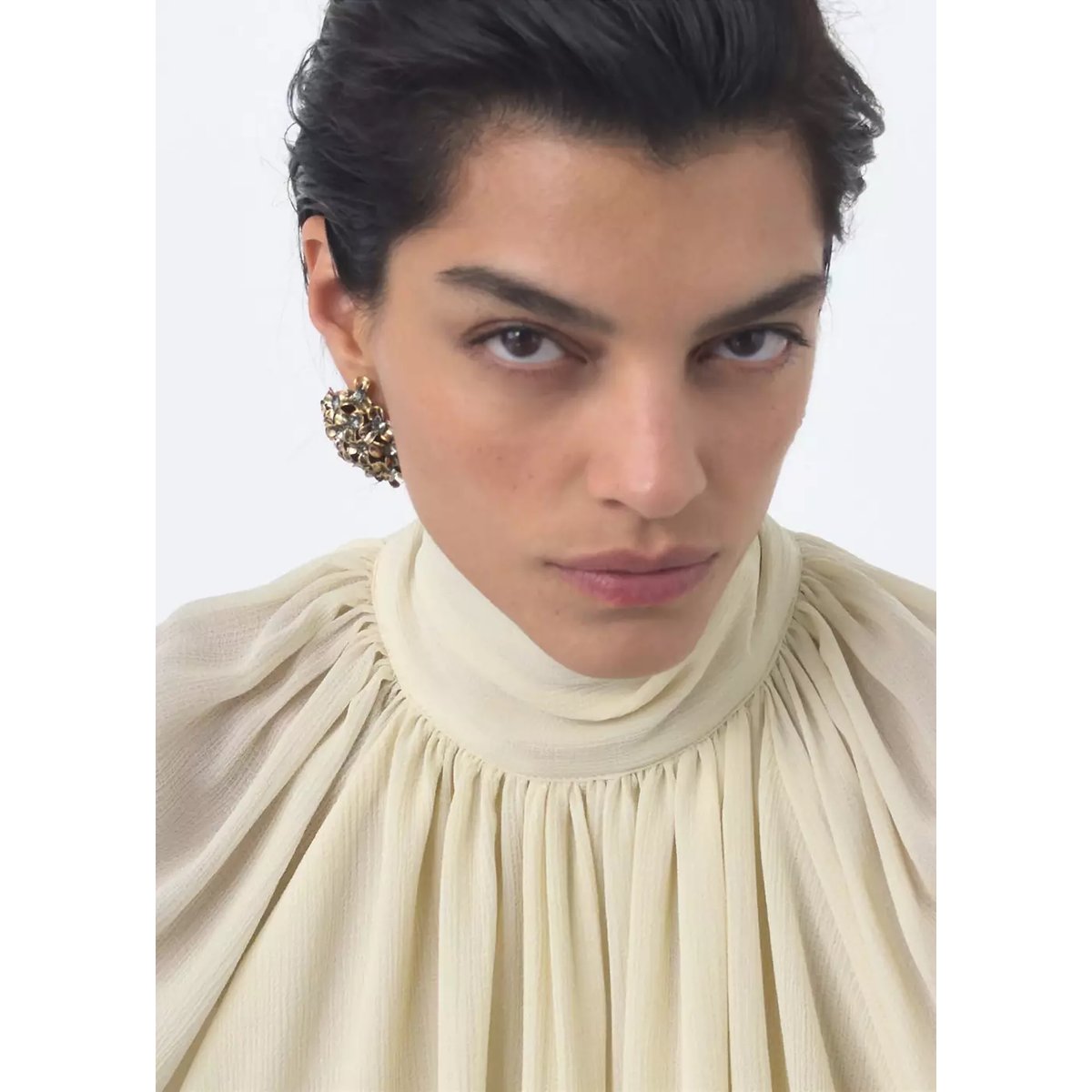 Boucles d'oreilles fleurs perles gris, MANGO