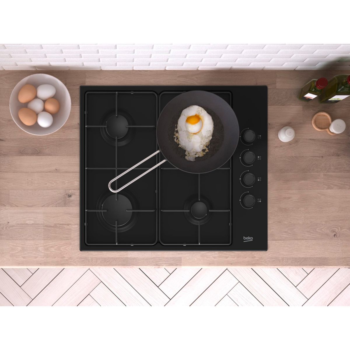 Plaque gaz HIGG64123SB noir, BEKO