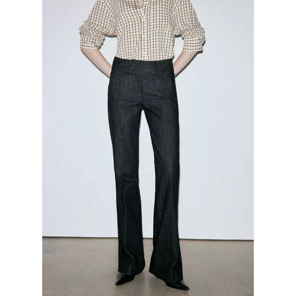 Jean flare taille mi-haute noir, MANGO
