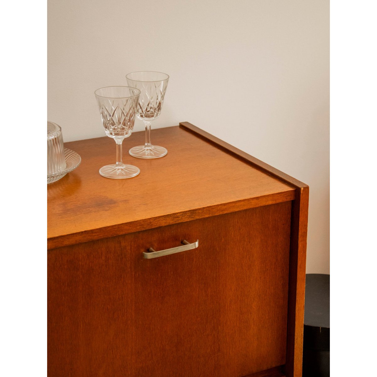 Enfilade-bar cocktail scandinave Margaret N°466 - Bon état bois foncé, DEBONGOUT