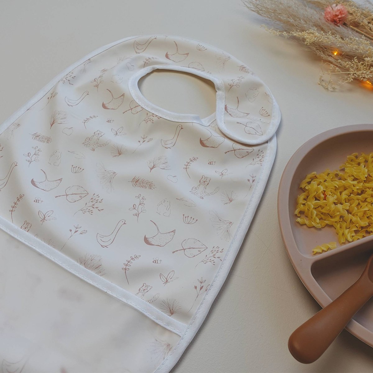 bavoir bébé avec poche blanco, TROIS KILOS SEPT