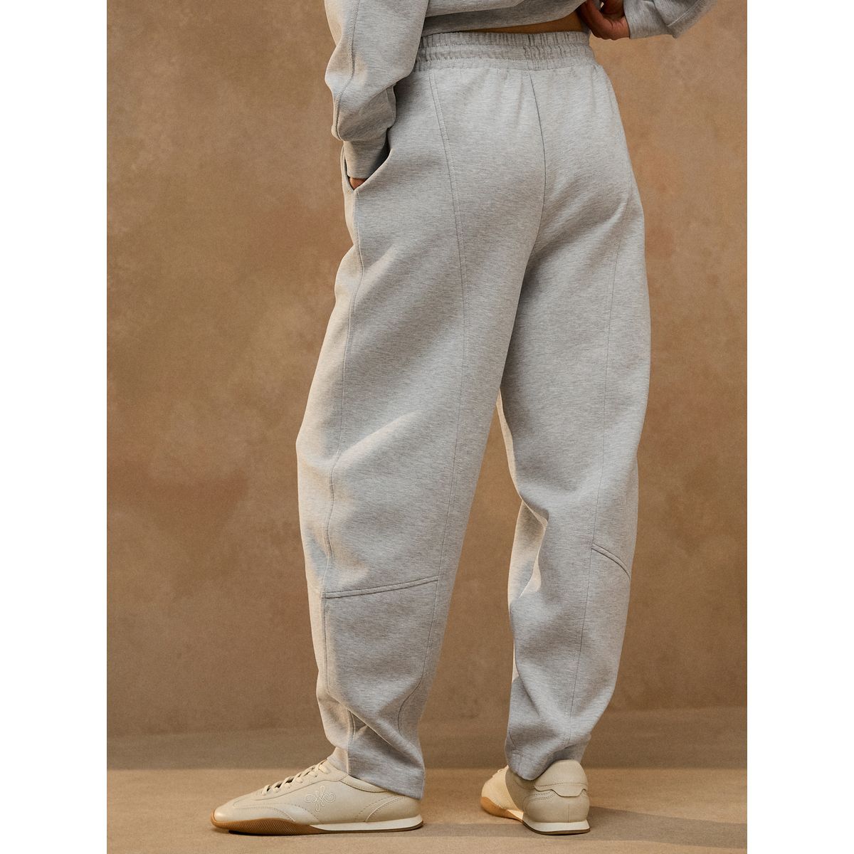 Pantalon de jogging bouffant en néoprène doux gris, NEXT
