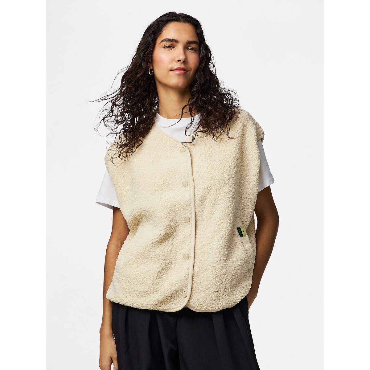 Gilet senza maniche in sherpa beige, PIECES