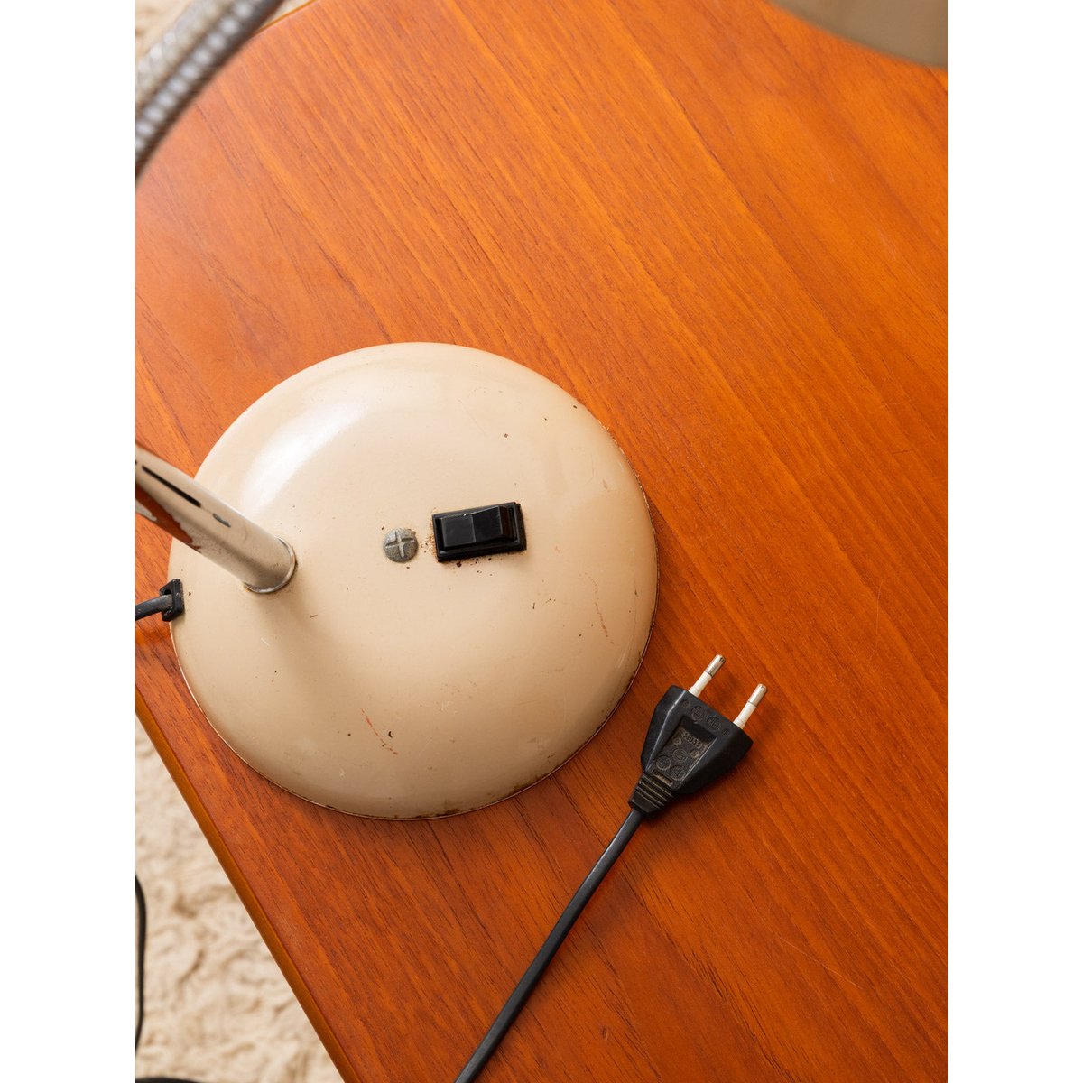 Lampe de bureau Sarlam industrielle Julia N°1066 - Bon état beige, DEBONGOUT