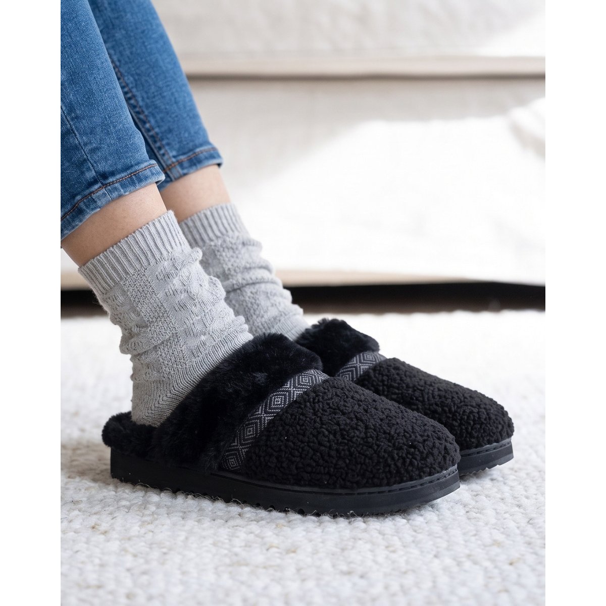 Chaussons Mules noir, ISOTONER