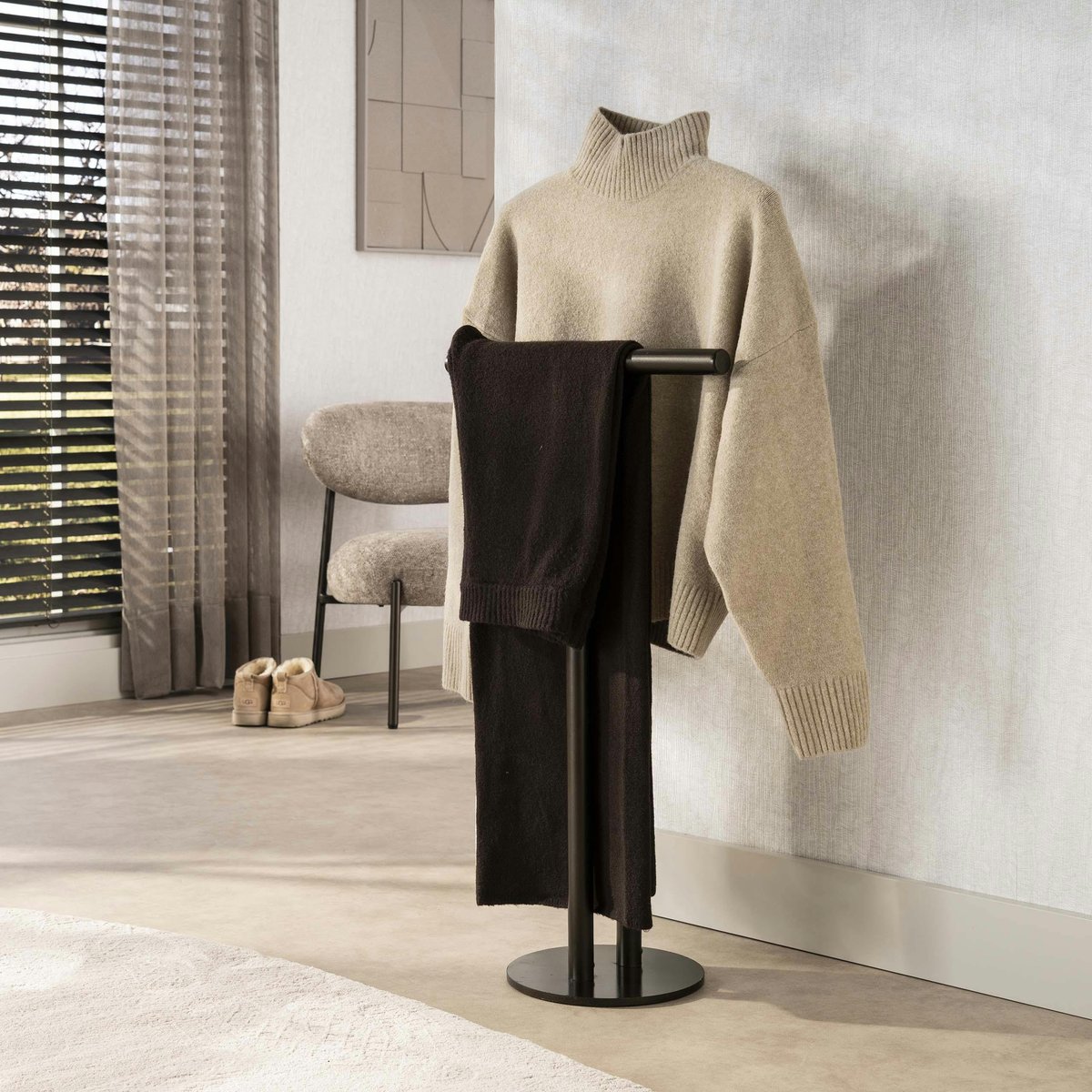 Valet de chambre en métal finition bronze HELSINKI marron, PIER IMPORT