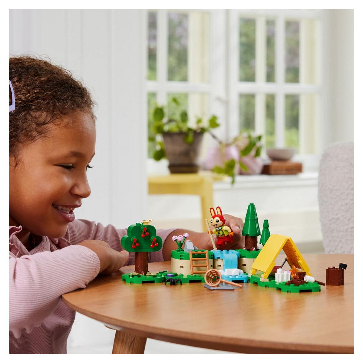LEGO Animal Crossing - Activités de plein air de Clara - 77047 multicolore, LEGO