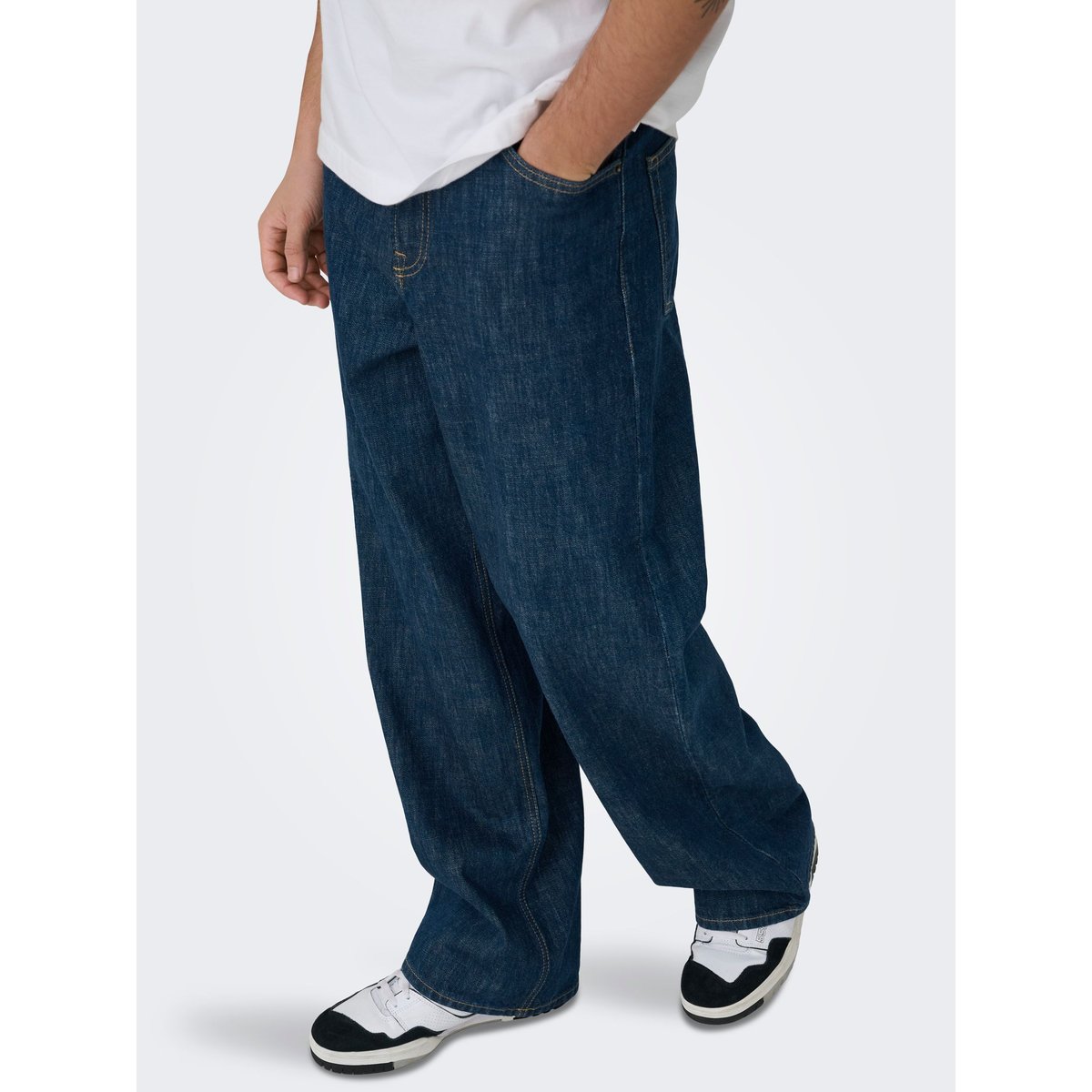 Jean À Jambe Large dark medium blue denim, ONLY & SONS