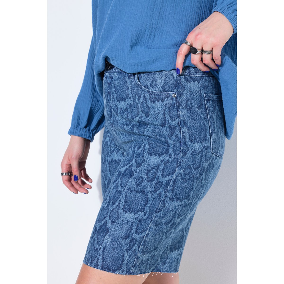 Short en jean, jambes larges, taille haute jean bleu foncé, STUDIO UNTOLD