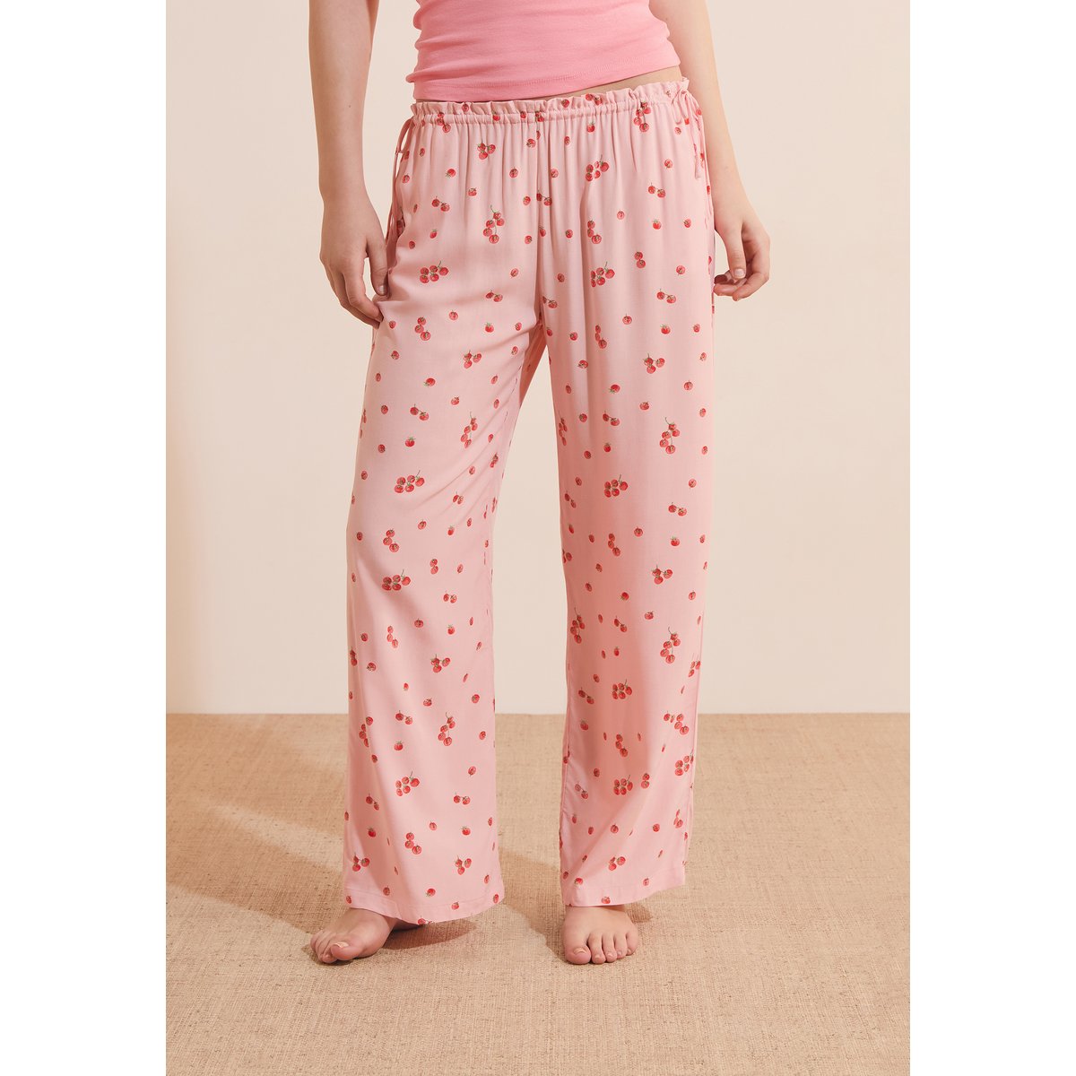 Pantalon de pyjama 7/8 à motifs tomates avec noeuds côté TIMI rose bonbon, ETAM