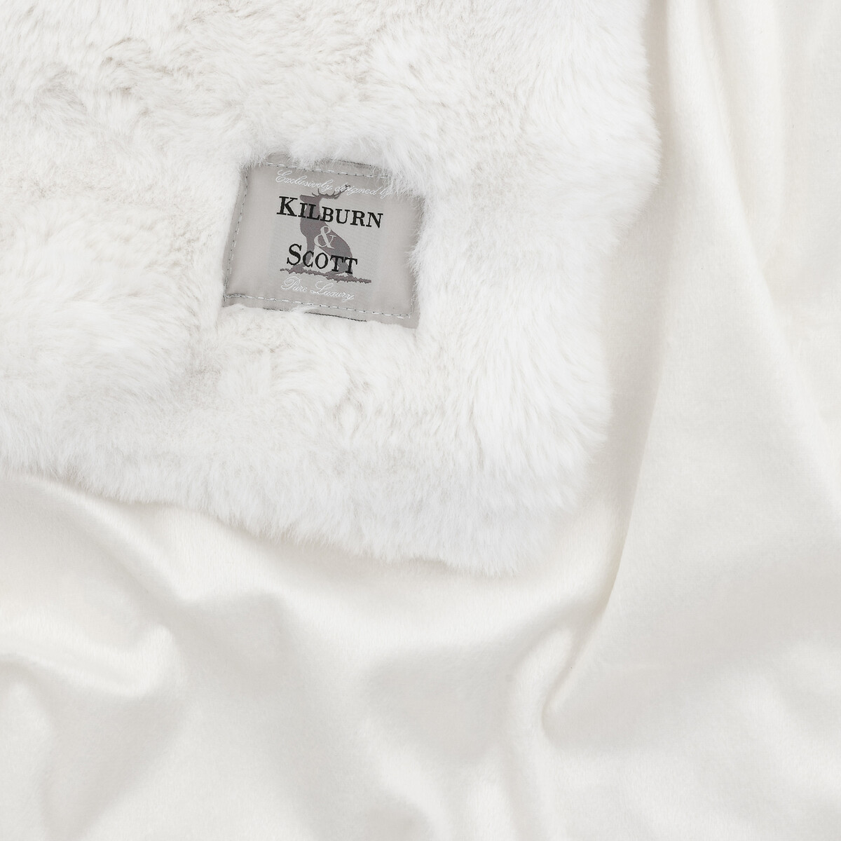 Mellow Rabbit Faux Fur Throw cream, ÉDITÉ